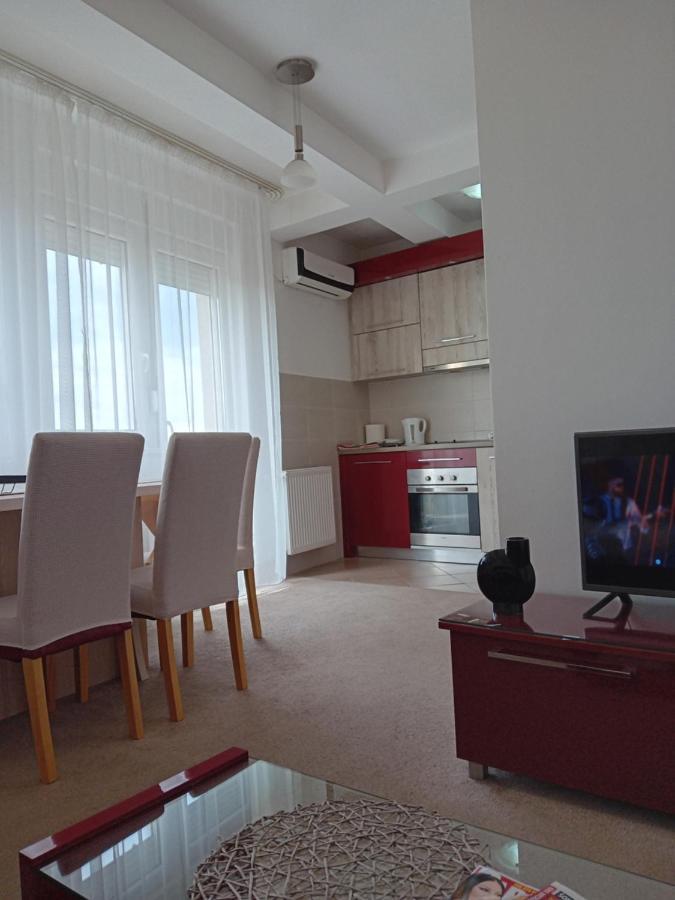 Wing 3 Apartman ,,Bc ,, Jagodina Exterior foto